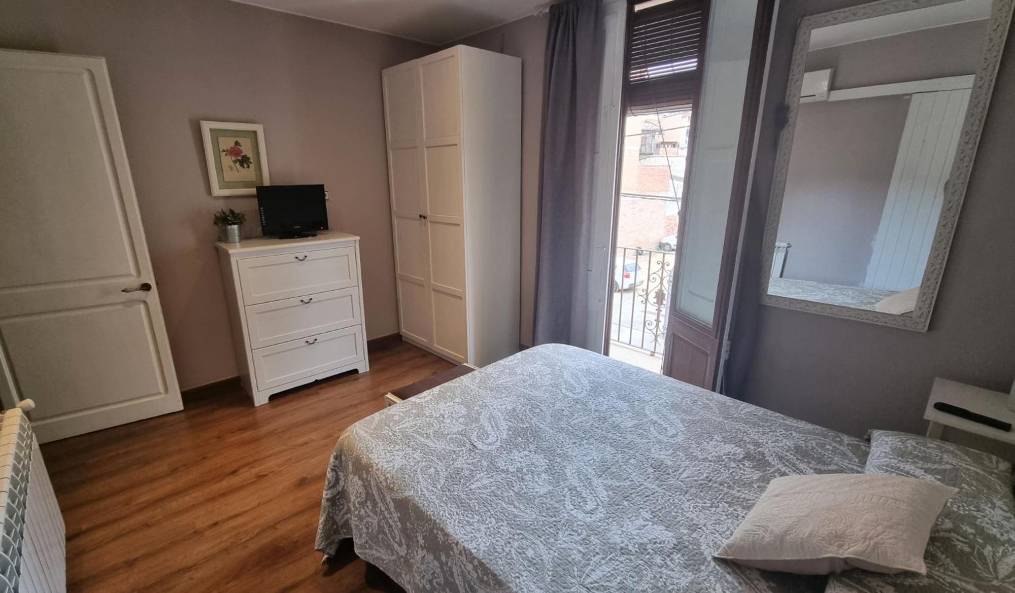 Apartment Sant Francesc Olot Ngoại thất bức ảnh